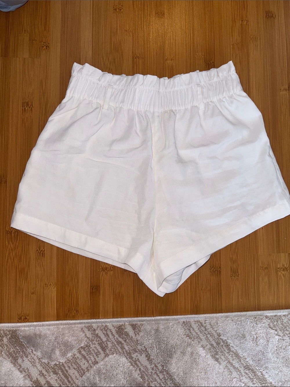 Onia White Linen-Blend Shorts